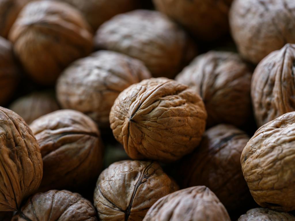 Graffi sul parquet: il trucco che non conoscono tutti! Usa questo rimedio, è&nbsp;facilissimo