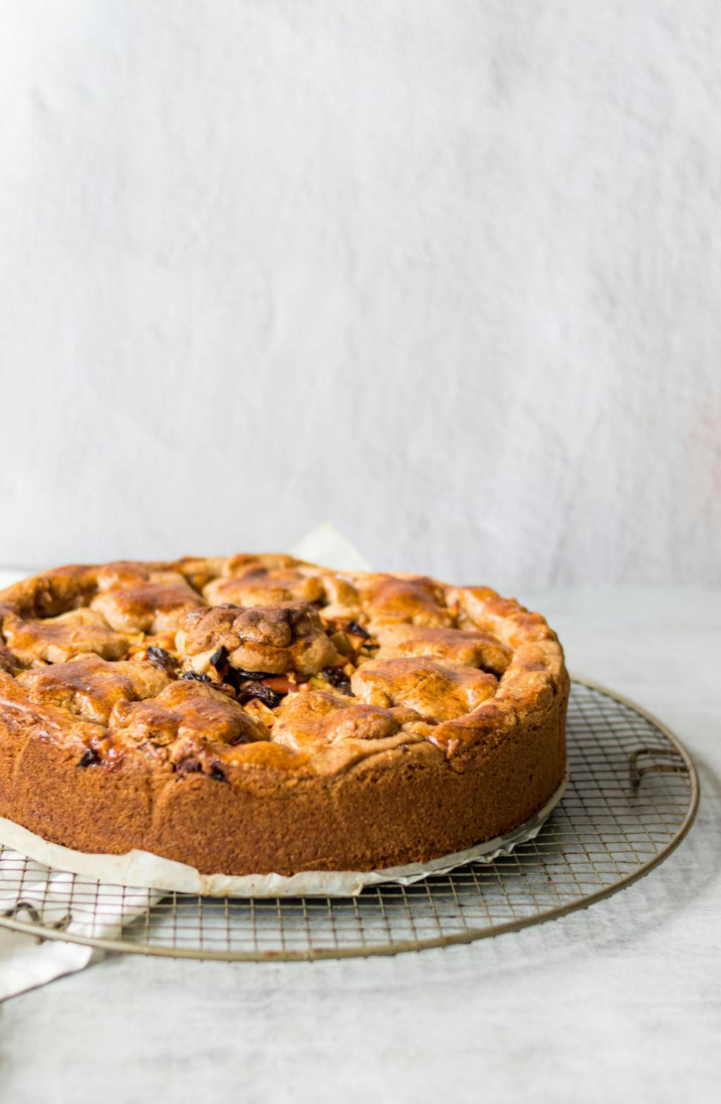 Torta di mele: l’acqua è l’ingrediente segreto. La ricetta facile e veloce da fare in 5 minuti. Piacerà a tutta la&nbsp;famiglia