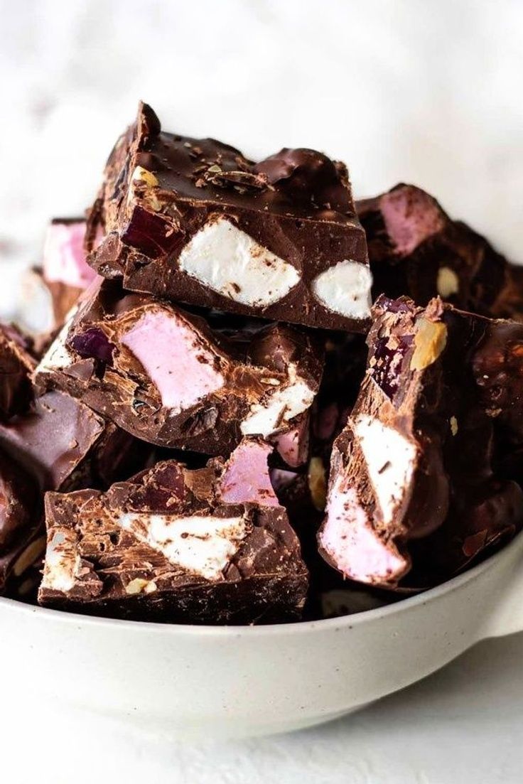 Dolcetti di Natale: ti servono solo 3 ingredienti! Sono salutari e deliziosi. Falli&nbsp;ora