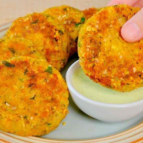 Schiacciatine di spinaci e lenticchie: non ti faranno rimpiangere la carne! Sono buonissime e ricche di proteine. Ti bastano pochi&nbsp;minuti