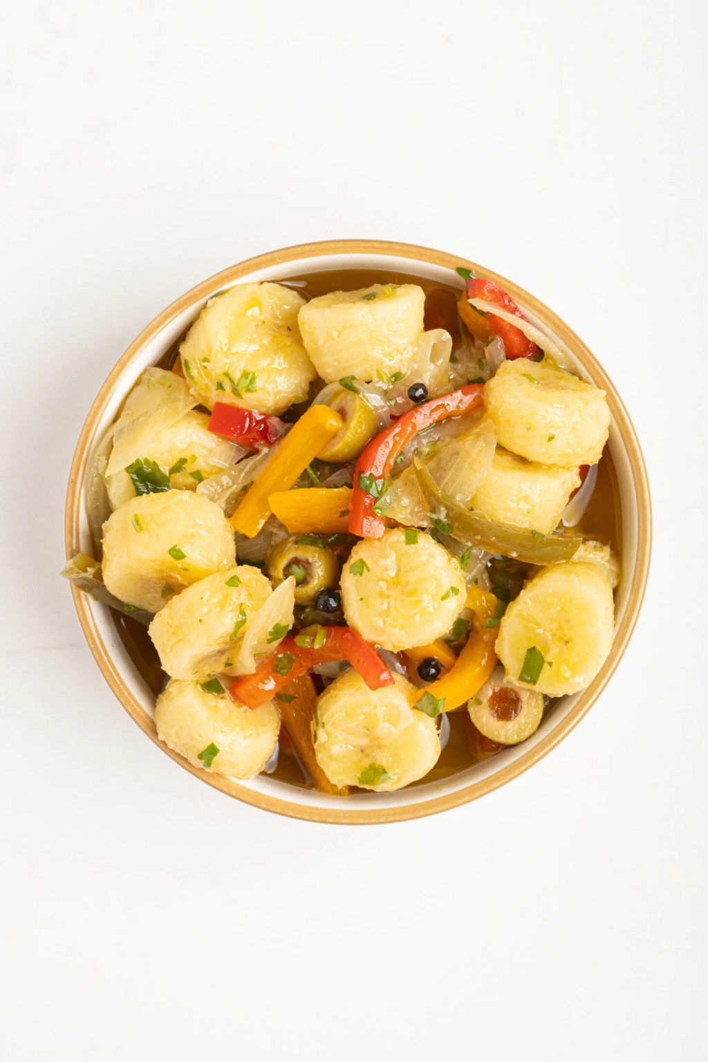 Guineitos en Escabeche: la ricetta dell’insalata di banane verdi portoricana. Provala subito. Stupirà anche i&nbsp;bambini