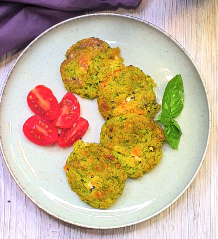 Schiacciatine di lenticchie: con le zucchine sono buonissime! Sono le preferite di tutta la famiglia. Falle&nbsp;subito