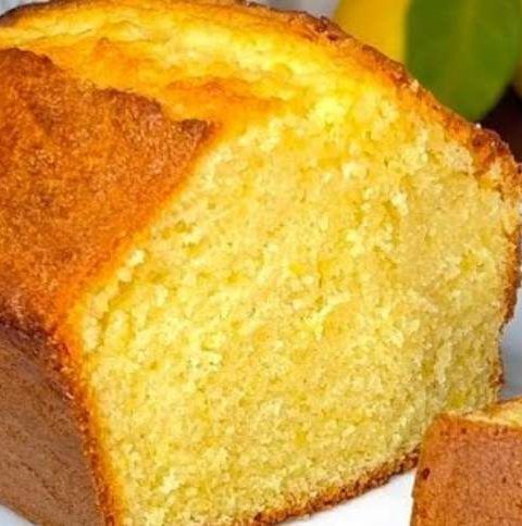 Torta al limone senza uova: ecco la ricetta light facile e veloce da fare subito! Piacerà a tutti anche ai&nbsp;bambini