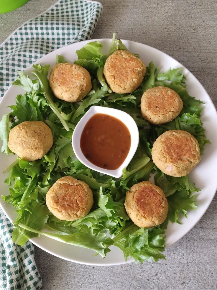 Polpettine di ceci al forno: la ricetta senza uova che piace ai bambini! Sono più buone della carne. Ecco cosa&nbsp;fare