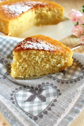 Torta all’acqua: senza uova e senza burro è leggerissima! Ecco il dolce soffice come una nuvola pronto in 5&nbsp;minuti