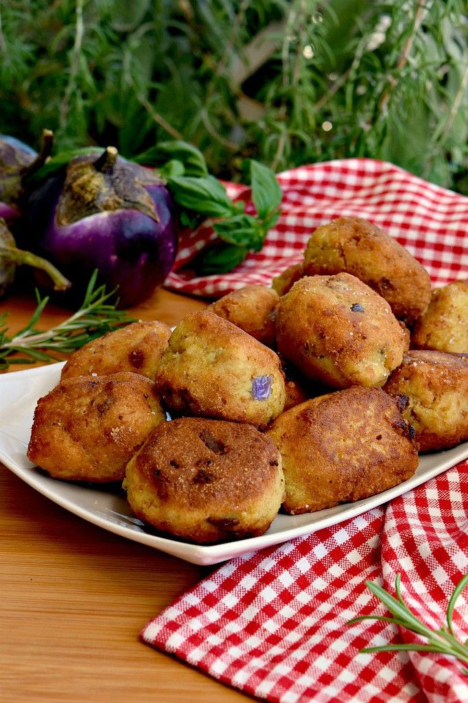 Crocchette di melanzane: niente uova! Piaceranno più della carne! Ecco la facile ricetta da fare&nbsp;subito