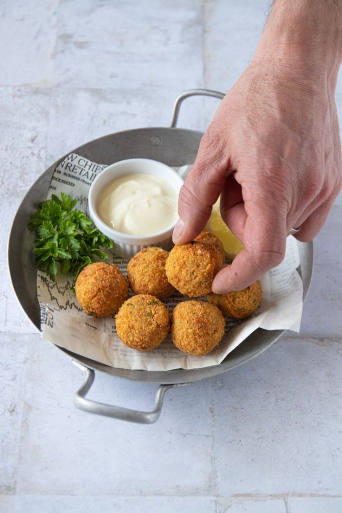 Crocchette con Farina di Ceci: aggiungi la Paprika e saranno sfiziosissime! Piaceranno anche ai&nbsp;bambini