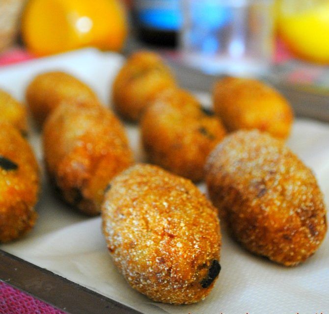 Crocchette di patate al forno: con i peperoni sono una delizia! Scopri la ricetta leggera e senza&nbsp;glutine