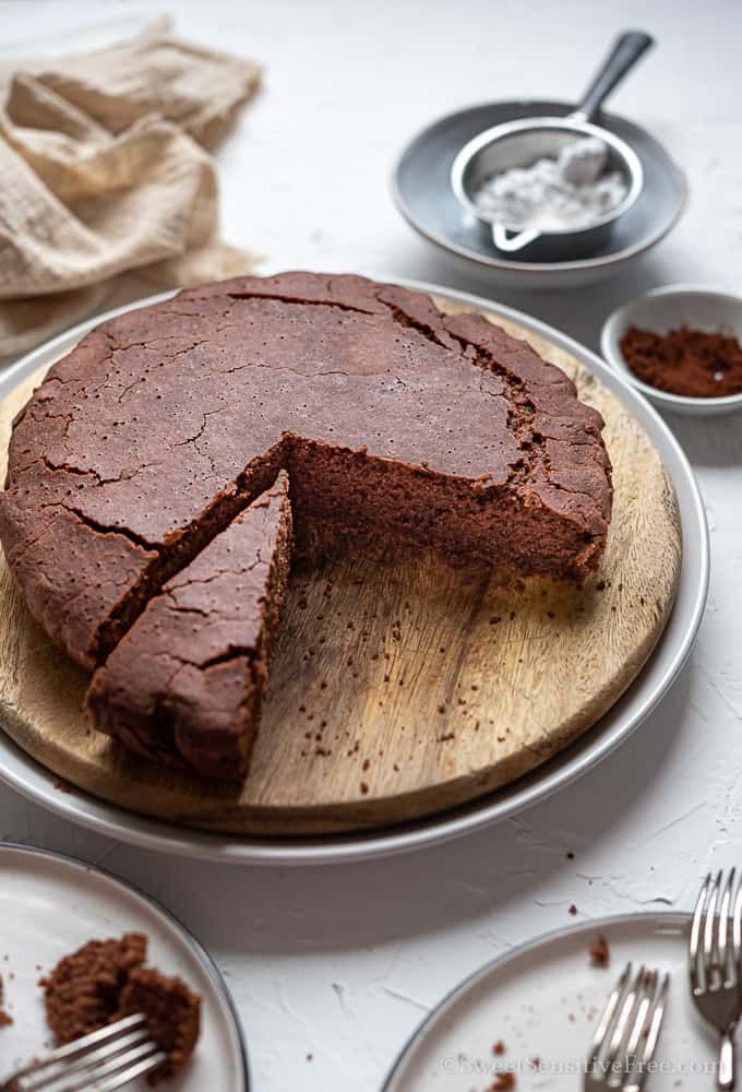 Torta con aquafaba: con il cioccolato e l’arancia è irresistibile. Scopri la ricetta senza&nbsp;uova