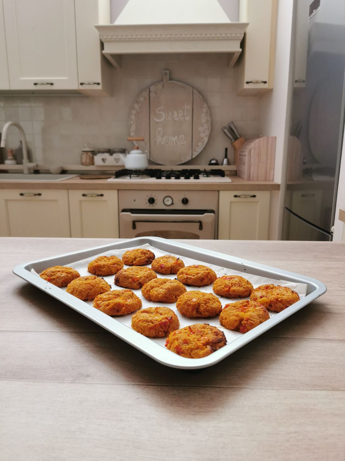 Polpette di Peperoni: aggiungi le Patate e 2 cucchiai di Farina di Ceci! Ecco come farle mangiare anche ai bambini