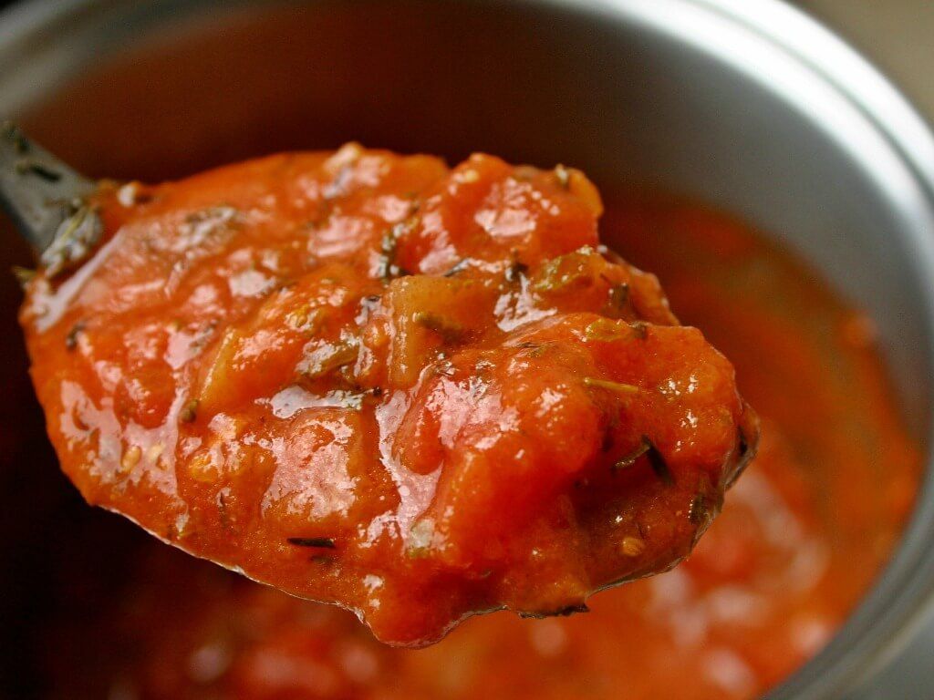 Ragù senza Carne: l’alternativa Vegetale al piatto della tradizione! Il suo sapore è irresistibile