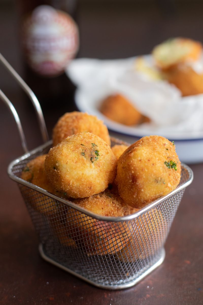 Polpette di Fagiolini: usa 2 Patate e Farina di Ceci! Saranno sfiziose e croccanti anche senza uova
