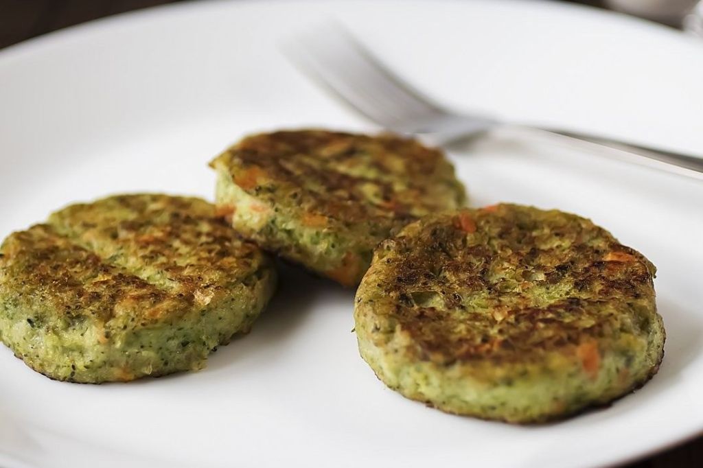 Burger di bietole: niente più carne! Scopri la ricetta di verdure che piace ai&nbsp;bambini