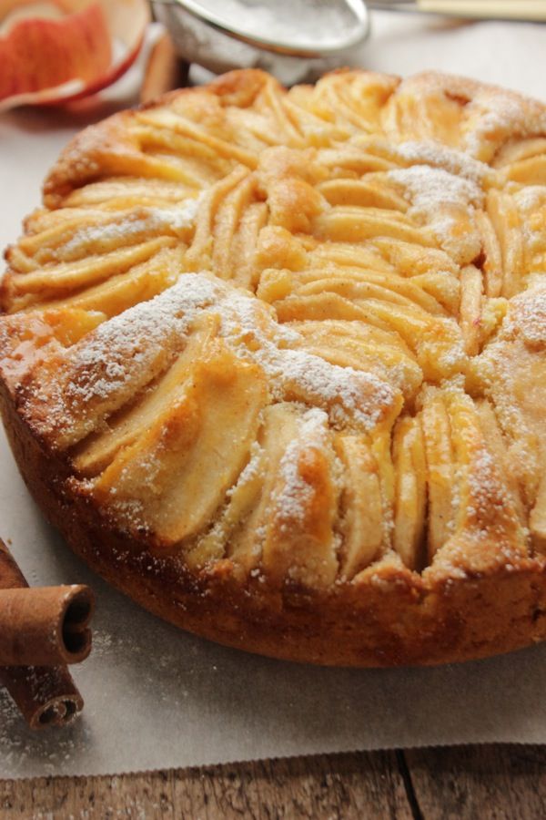 Torta di mele senza uova: la ricetta light e deliziosa da fare in 5 minuti! Scopri qui sotto come&nbsp;fare