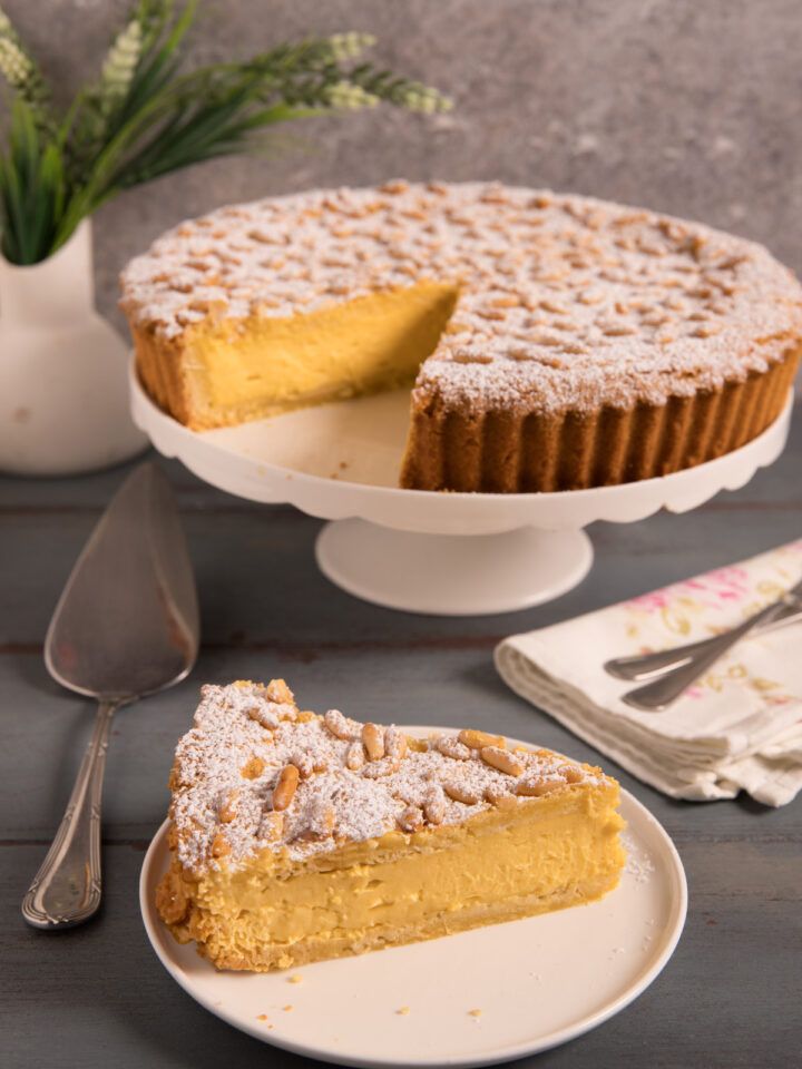 Torta della Nonna: non serve burro e nemmeno 1 uovo! Scopri la versione light di un dolce classico e senza&nbsp;tempo