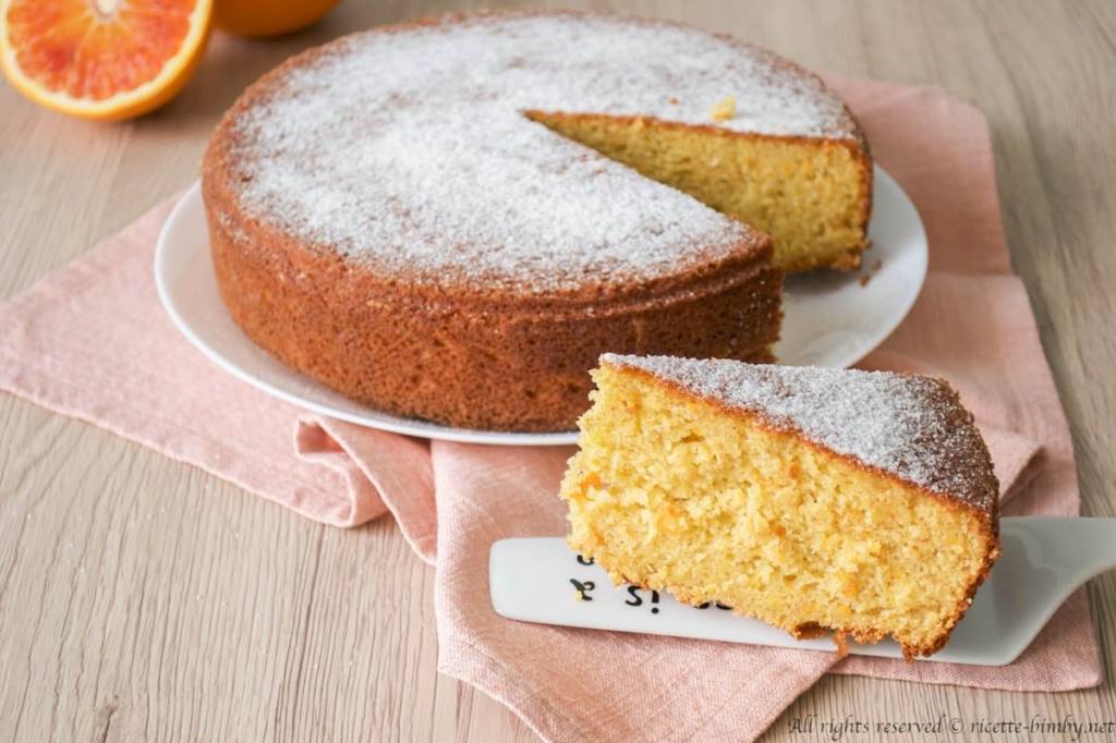 Pan d’arancio: la ricetta light senza uova da fare in 5 minuti! Ti basta solo frullare 1 intera&nbsp;arancia