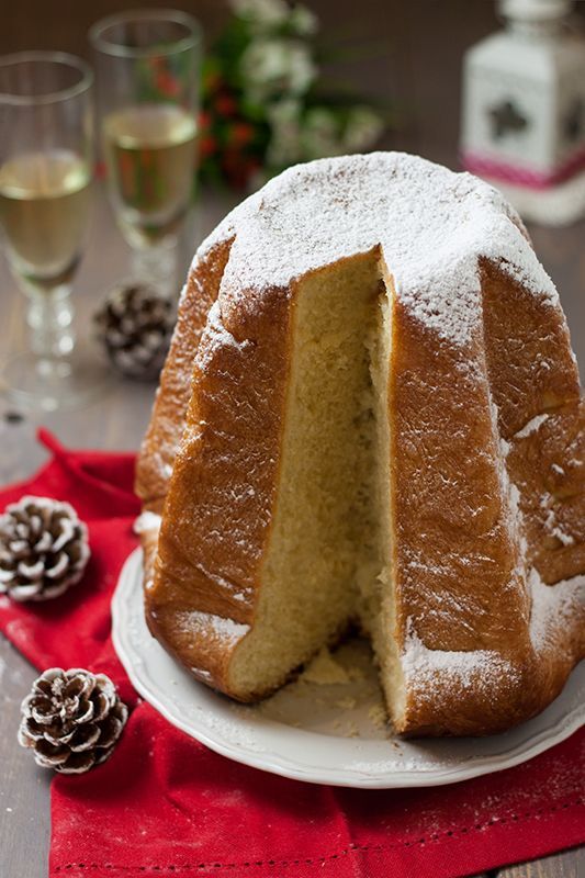 Pandoro Light: scopri la facile ricetta da fare nella tua cucina! Ecco il dolce perfetto per il tuo&nbsp;Natale