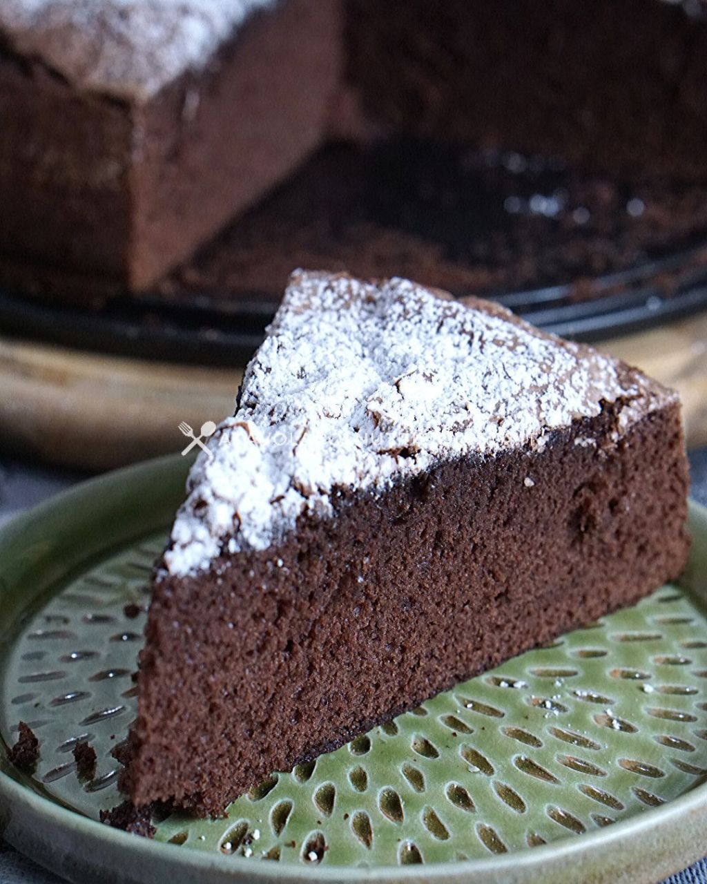 Torta al Cacao: con l’Acqua sarà soffice come una nuvola! Non usare nè uova nè burro e sarà&nbsp;delicatissima