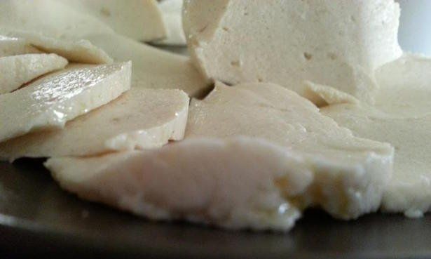 Mozzarella Vegan: usa l’Amido di Tapioca! Ecco il segreto per prepararla in&nbsp;casa