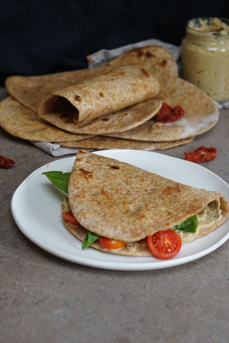 Piadina con Avena e Semi di Chia: prova la ricetta facile e veloce da fare nella tua cucina! Sarà 100%&nbsp;Vegetale